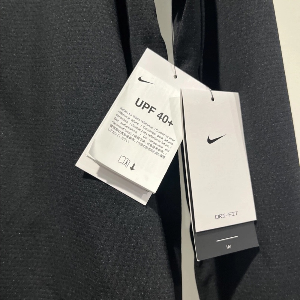 Nike Women’s Performance Dri-fit full zip golf athletic Jacket in Black - Picture 2 of 5